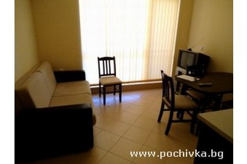 Bulgaria Byt Slanchev bryag, Interiorul